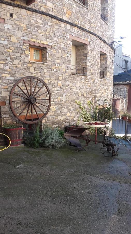 Apartament Rural Adrall -La Seu D'Urgell-Andorra Exterior foto