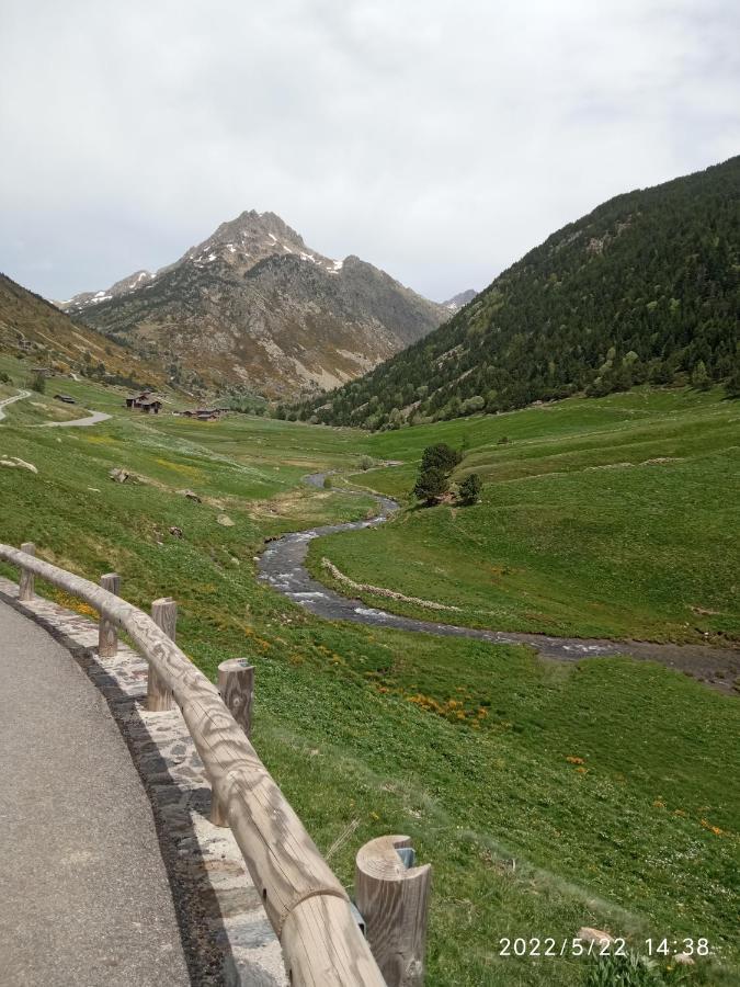 Apartament Rural Adrall -La Seu D'Urgell-Andorra Exterior foto